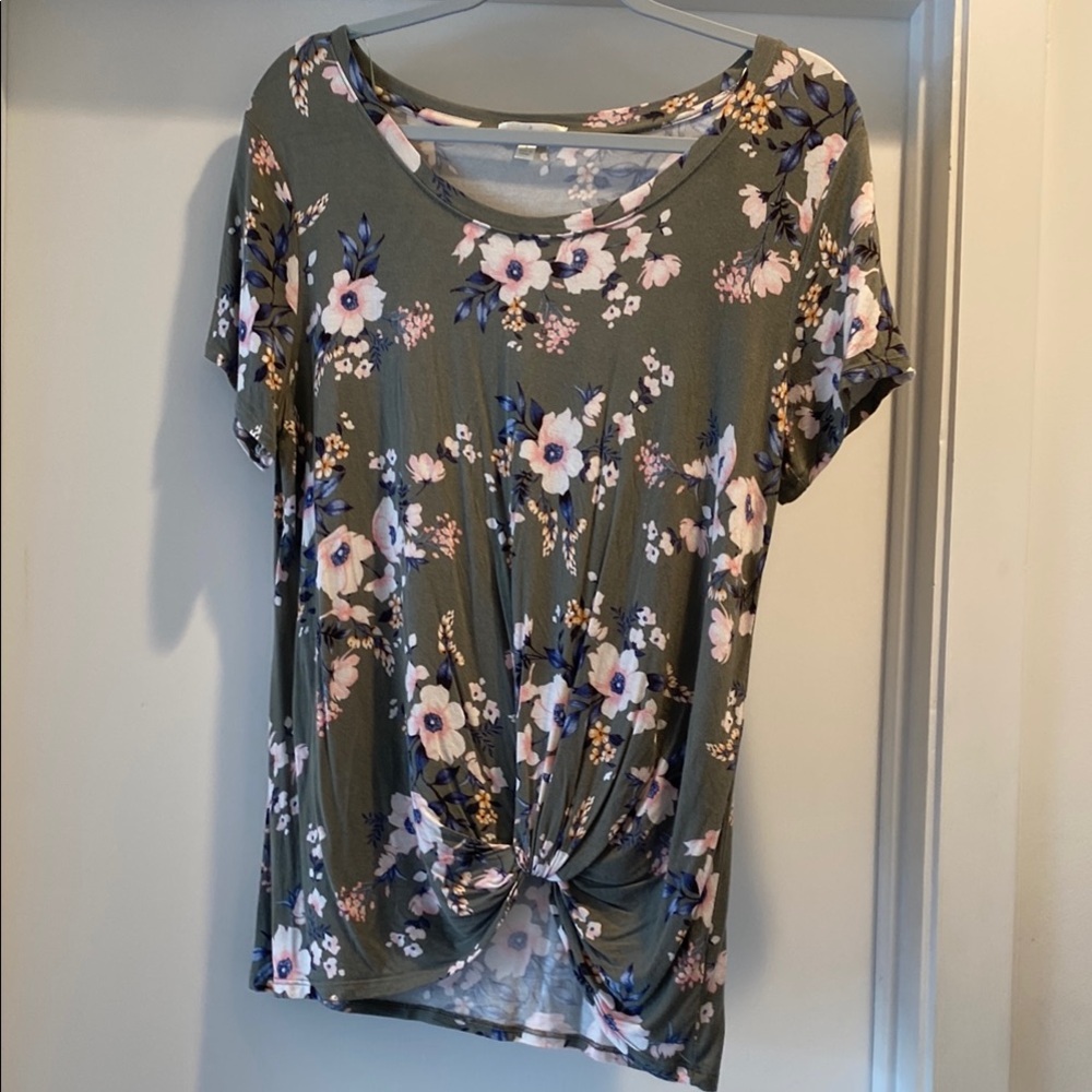 Nine Britton Green Tie Front Short Sleeve T-Shirt